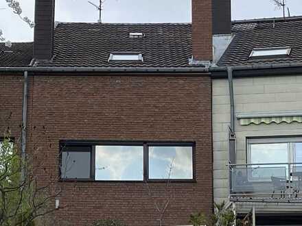 Ansprechende Wohnung mit zwei Zimmern in Düren (Kreis)