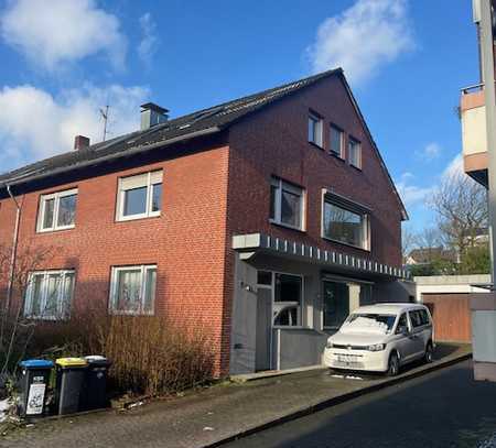 Familienhaus 8-Zimmer-Doppelhaushälfte mit geh. Innenausstattung und EBK in Recklinghausen