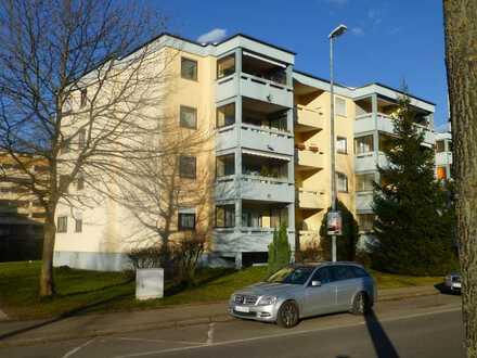 Gepflegte 2,5 Zimmer-Wohnung mit Weitblick