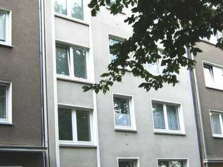 Stilvolle, helle 1-R.-Wohnung mit S-Balkon in Essen-City, Nh. Uni