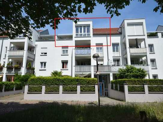 Traumhafte 3,5- Zimmer- Maisonette- Wohnung mit 2 Balkonen und tollem Blick