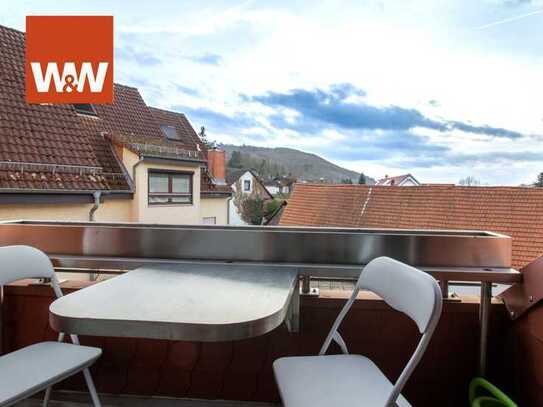 Helle 3-Zimmer-Wohnung/ Büroeinheit im Dachgeschoss mit Balkon