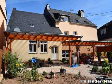 Einzigartiges Haus mit großem Garten, überdachter Terrasse und Garage