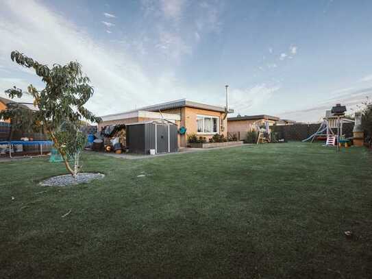 Reihenendhaus mit Traumgarten auf 750 m² Grundstück: Ihr neues Zuhause wartet auf Sie!