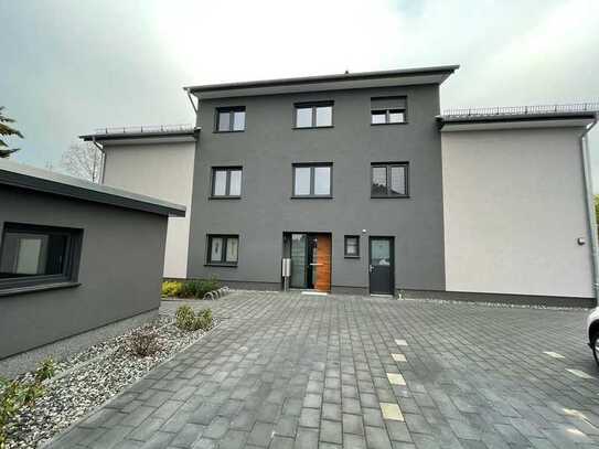 Traumhafte 4-Zimmerwohnung mit 2 KFZ-Stellplätzen und Einbauküche in Ribbesbüttel