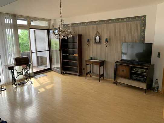 Schöne 4-Zimmer Dachgeschosswohnung in Schwarzenfeld 116 m²