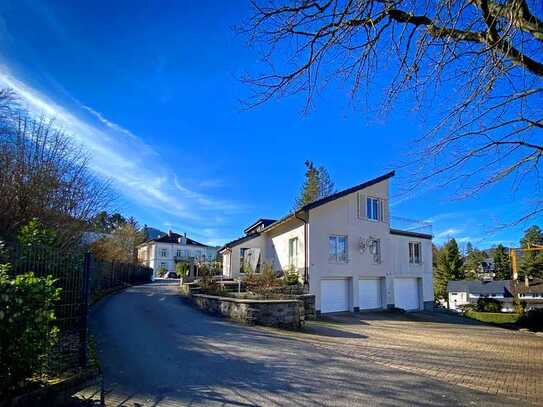 Luxuriöse Villa mit Pool, Sauna, Fitnessstudio und hochwertiger Ausstattung in bester Lage