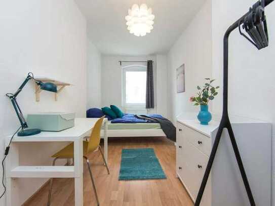 Zimmer WG091.02 Petersburger Straße