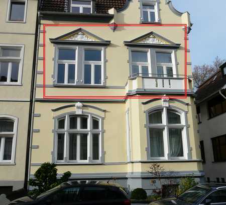 2-Zimmer-Wohnung innenstadtnah in komplett renoviertem Jugendstilhaus in ruhiger Nebenstrasse