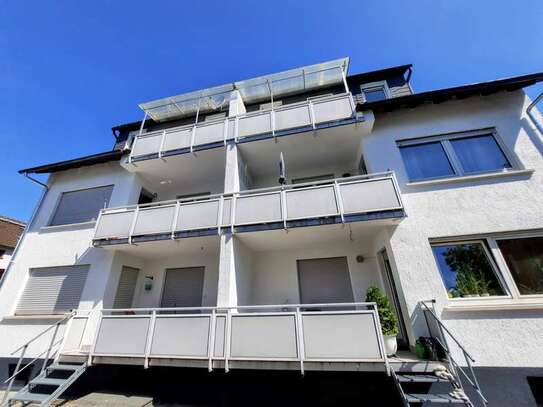 Großzügige 3 ZW in toller Lage mit Sonnenbalkon- Sofort frei