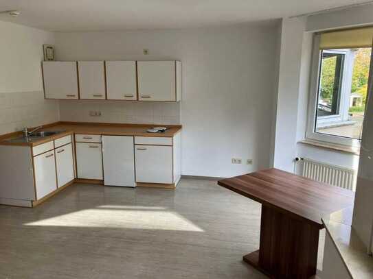 Renditestarkes Apartment im gepflegten Mehrfamilienhaus. Kapitalanleger aufgepasst