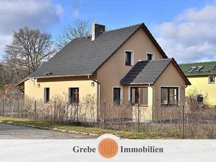 Frisch renoviertes zu Hause mit guter Anbindung gefällig?