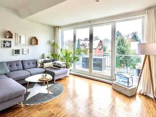 Exklusive, moderne 2,5-Zimmer-Dachgeschosswohnung mit Balkon in Groß Borstel, Hamburg