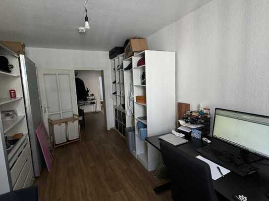 Zentrale 3 Zimmer Wohnung / Münchener str.