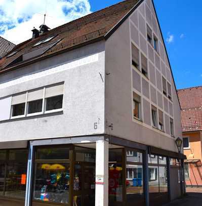 Mehrfamilienhaus in zentraler Lage von Oberndorf