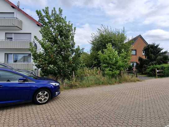 Schmales Baugrundstück (nur für Garagen) in Weilerswist - Groß-Vernich...