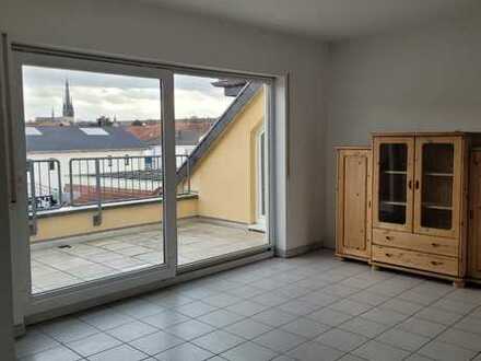 Attraktive 3.5 Zimmer Wohnung mit Terrasse und Blick auf den Jakobsberg