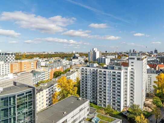 Modernisierte 2-Zimmer-Wohnung mit Ausblick
Modernised Flat With a View