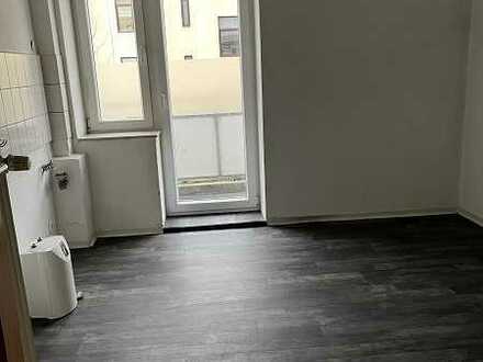 2 Zimmer Wohnung mit Balkon