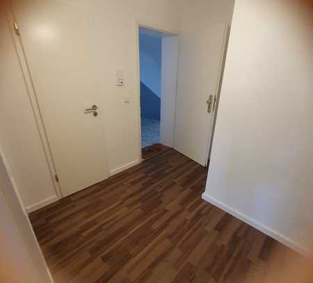 Modernisierte 1 Zimmer Wohnung 
425 € - 47 m² - 1.0 Zi.