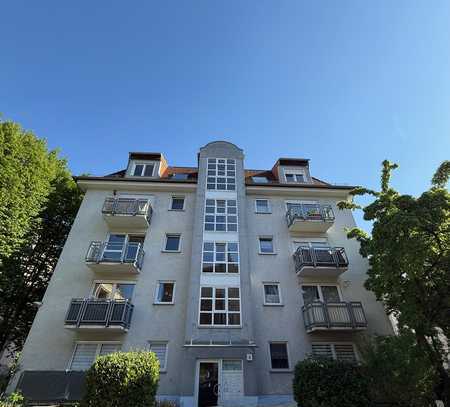 Eigentumswohnung mit Balkon & PKW- Stellplatz in der TG zu verkaufen, WE18