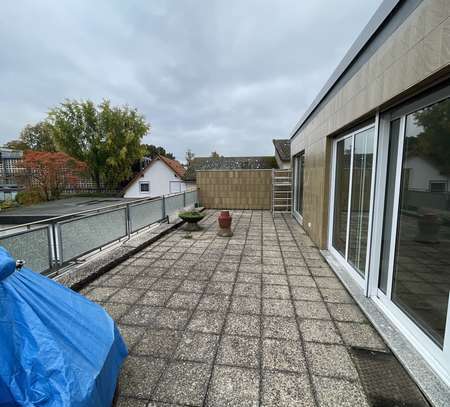 Erstbezug nach Sanierung mit Einbauküche und Balkon: attraktive 4-Zimmer-Wohnung in Neuwied