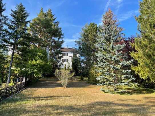 Böblingen: Großer Bauplatz in bester Südhang-Stadtlage