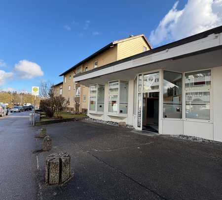 Laden-/Bürofläche auf dem Zanger Berg!