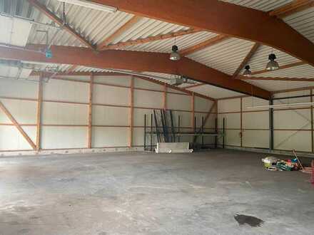 große Lagerhalle zu vermieten in Stockelsdorf (120-240 qm)