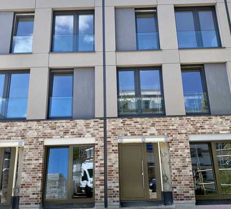 Neubau Wohnquartier im Stadtteil Burg - 5-Zimmer Reihenhaus mit Terrasse