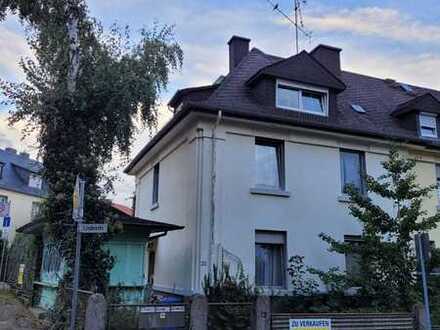 Stilvolles altes und renov.bed. Wohnhaus am Kapellenberg