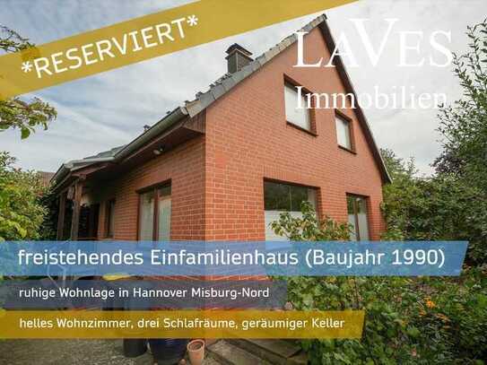 *RESERVIERT* Freistehendes Einfamilienhaus (Baujahr 1990) in ruhiger Wohnlage