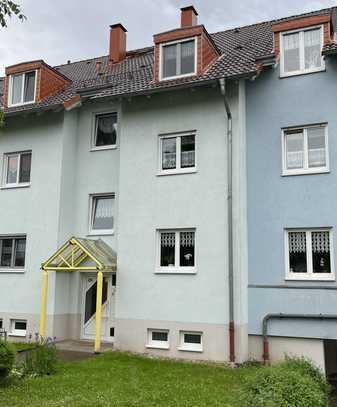 Gemütliche 2 Zimmer Wohnung mit Wintergarten und Blick ins Grüne