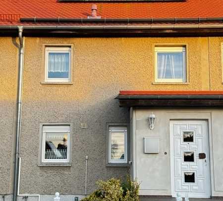 Gepflegtes Reihenmittelhaus in Alt Ruppin mit Garten und Garage