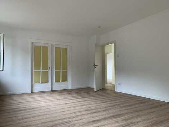 Großzügige, vollständig renovierte 3-Zimmer-Whg (71 m²); Hamburg-Eißendorf (unmittelbare TUHH-Nähe)