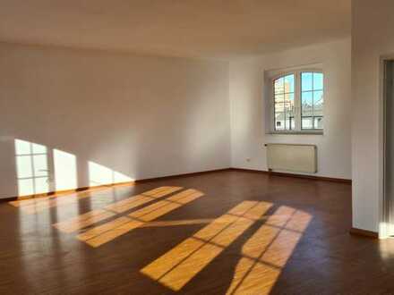 Hell - Schön - Modern , vollständig renoviertes Loft-Appartement - 70 qm