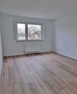 6898 - Renovierte, helle 3-Zimmerwohnung mit Balkon und Tageslichtbad!