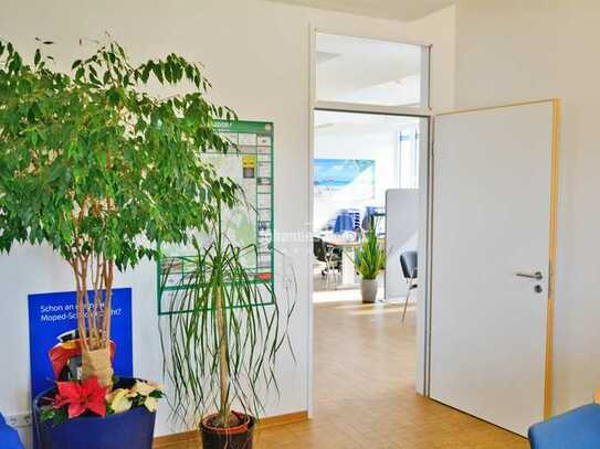 Burgdorf-Weststadt: Hochwertige und moderne Büroeinheit zu vermieten