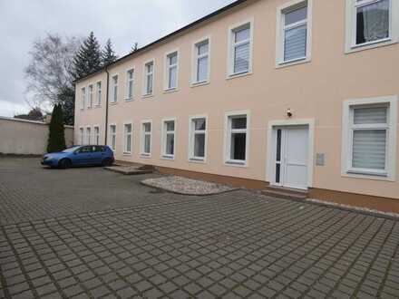 Single Apartment mit Einbauküche- perfekt für Azubis / Studenten