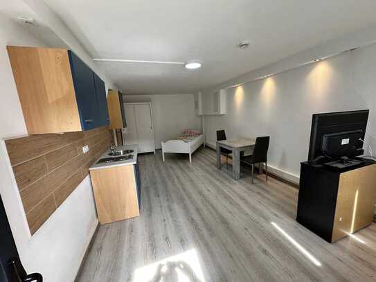 1-Zimmer-Appartment - frisch renoviert - mit Pantry Küche - WLAN - Parkplatz -