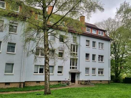 Erstbezug nach Sanierung: Geschmackvolle 4-Zimmer-Dachgeschosswohnung in Osnabrück