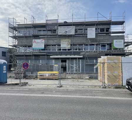 ImmobilienPunkt***HOCHWERTIGE BÜRO- / PRAXISETAGE IN GUT SICHTBARER LAGE IM GEWERBEGEBIET VON BODENH