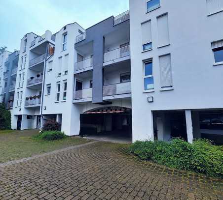 Schöne 2-Zimmer Dachgeschosswohnung im Herzen von Neustadt a.d.Wstr.