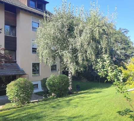 RT-Ohmenhausen: 2,5 - 3 Zi-Wohnung in Bestlage mit Garage+AAP
