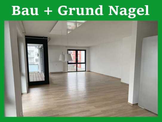 Neuwertige Etagenwohnung in OS-Weststadt mit Einbauküche, Balkon, Aufzug, TG-Stellplatz etc.