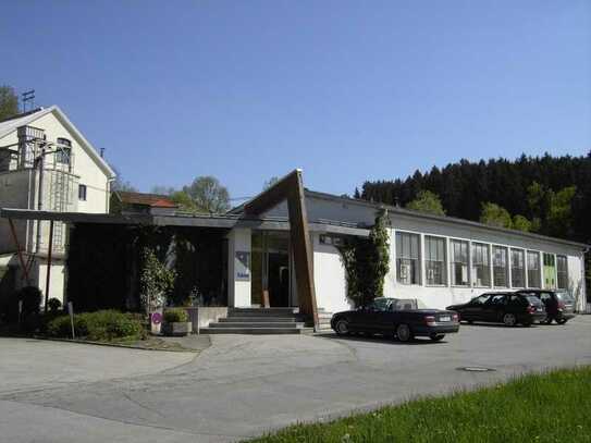 340 m² Verkauf / Lager / Produktion / Werkstatt in Hutthurm-Kalteneck Landkreis Passau zu vermieten