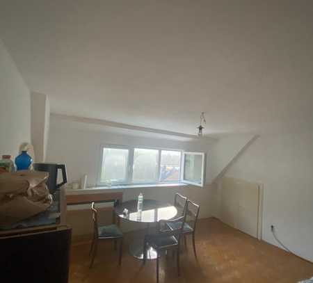 650 € - 65 m² - 2 Zimmer