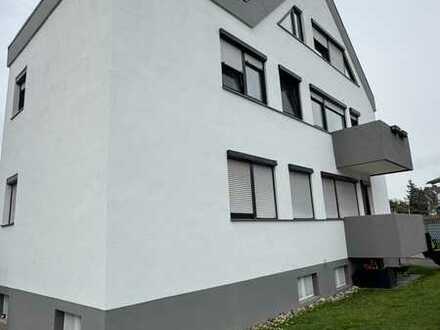 Modernisierte, ruhig gelegene 3-Raum-Wohnung mit Balkon in Leverkusen