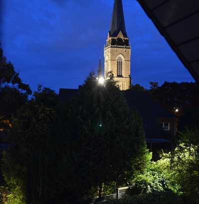 Erstbezug nach Sanierung: Geräumige 4-Raum-Doppelhaushälfte mit geh. Innenausstattung und EBK