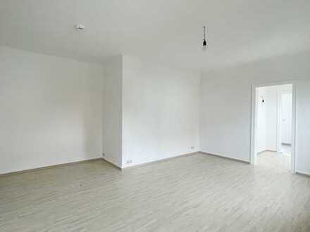 Renovierte 1-Zimmer-Dachgeschoss-Wohnung in Langen, Nähe Bahnhof